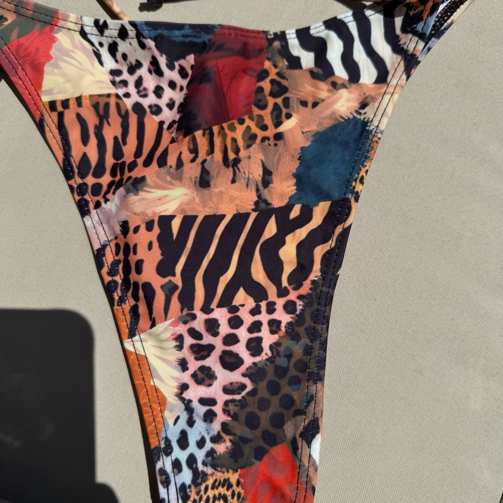 Multicolor Animal Print Bikini Set Medium- NWOT New - Picture 4 of 8